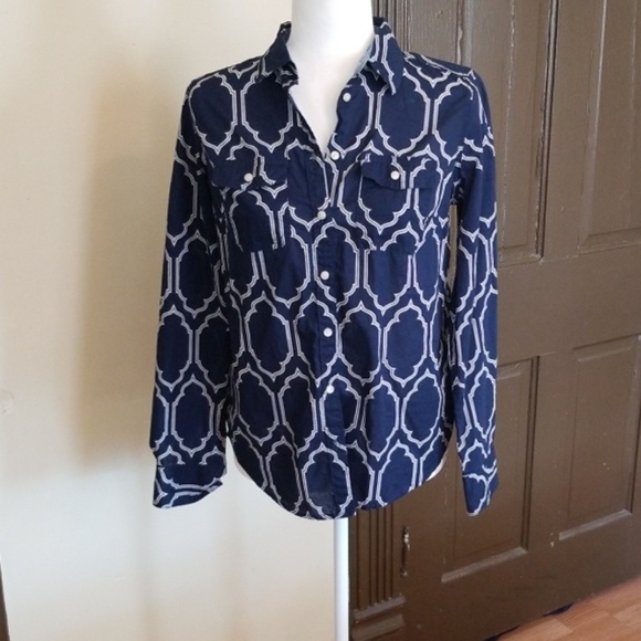 Button down top - Picture 1 of 4